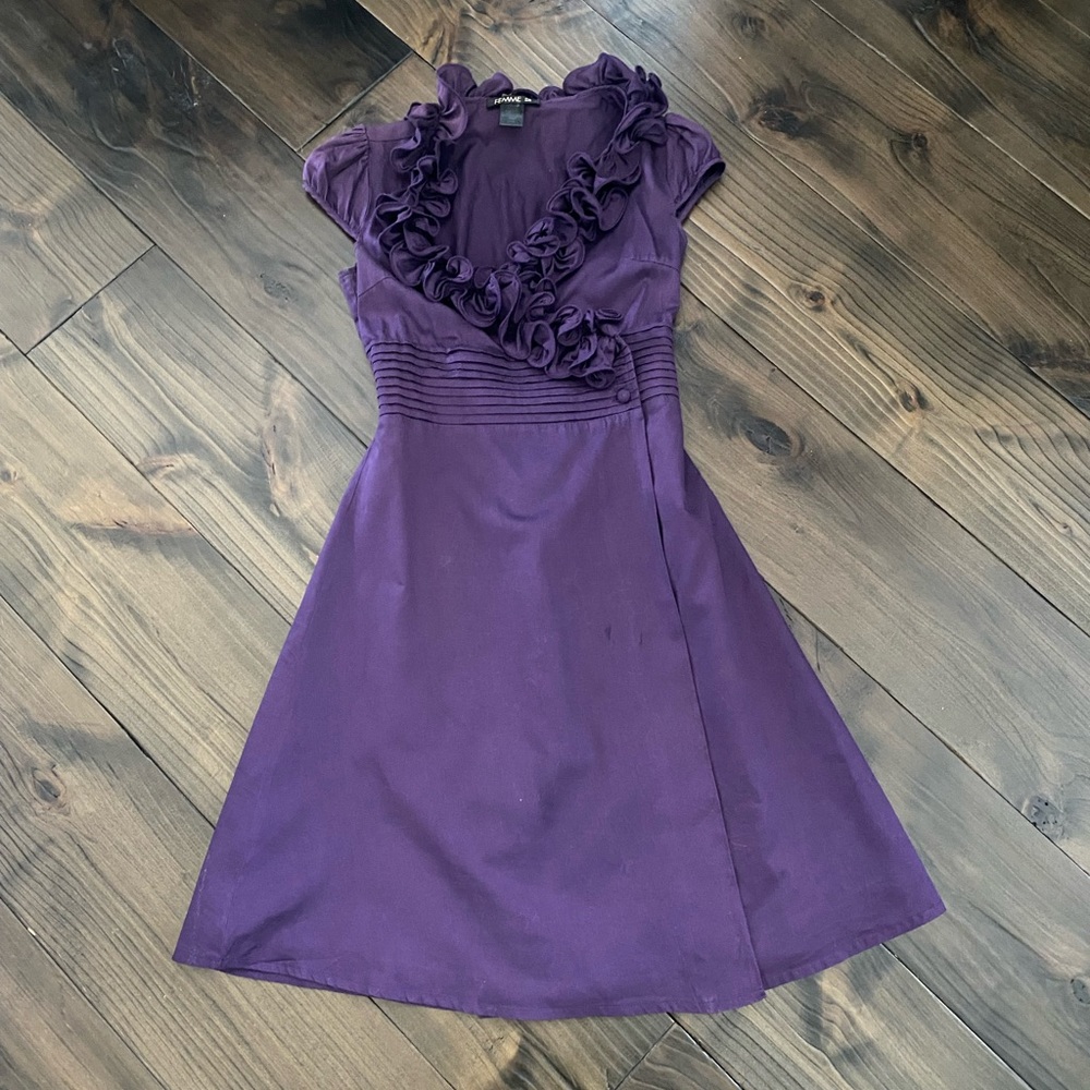 Femme De Carriere - Ruffle Collar Purple Wrap Dress